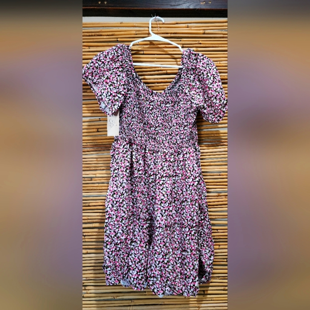 EDEN & OLIVIA Maternity Smocked Dress XL / Black Pink Floral Flutter Sleeve